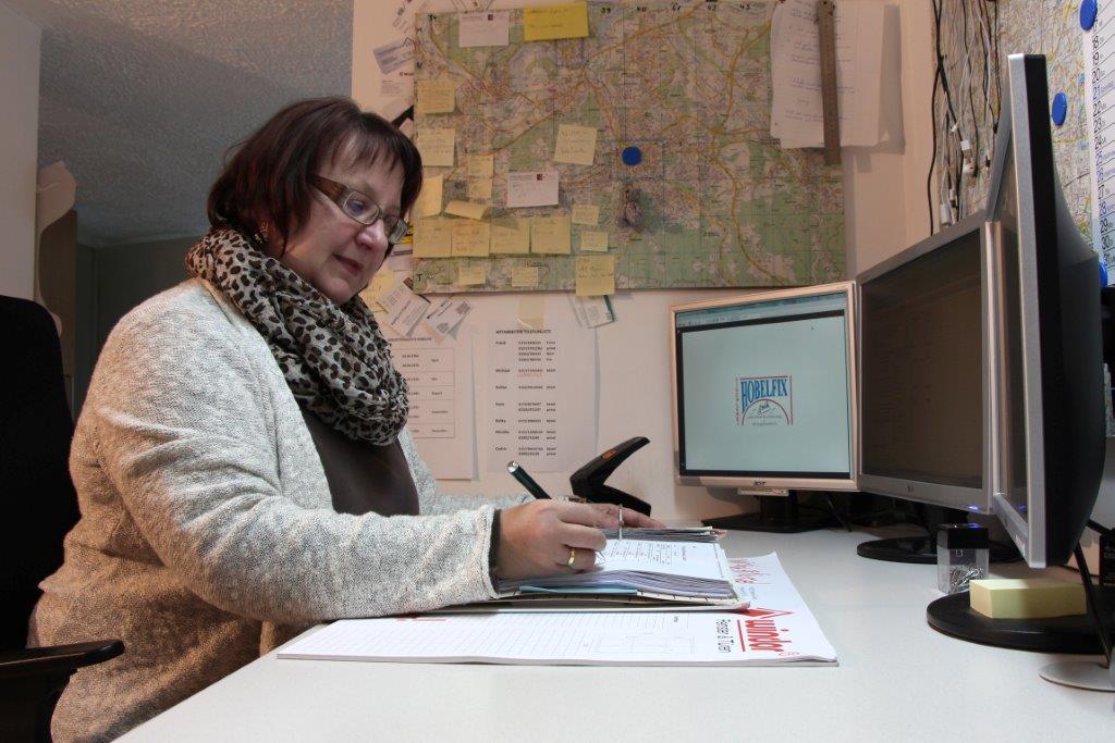 Frau Monika Koch, Bürokraft Frau Monika Koch, Bürokraft